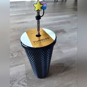 🚚2/$15🌀🆕Black Onyx Tumbler 20oz w Star Straw Cover NWT